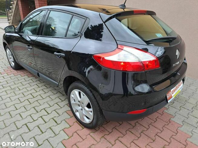 Renault Megane 1.6 16V 100 Authentique Chodzież - zdjęcie 8
