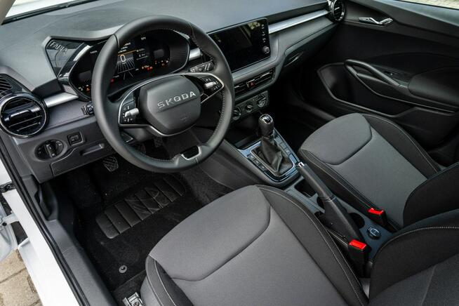 Škoda Fabia Drive 1.0 TSI 115 KM DEMO Łódź - zdjęcie 11