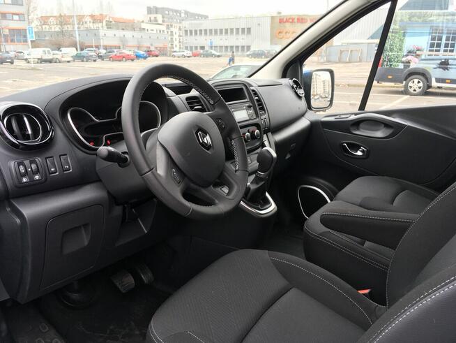 Sprzedam Renault Trafic - niski przebieg, FV 23% Warszawa - zdjęcie 5