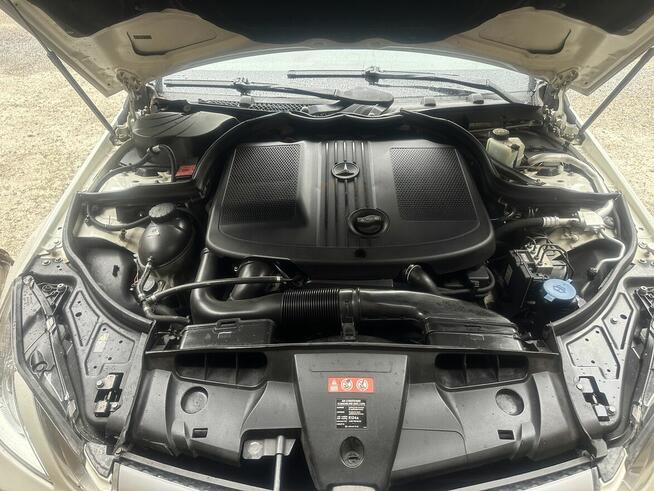 Sprzedam mercedesa w 207 Oława - zdjęcie 7