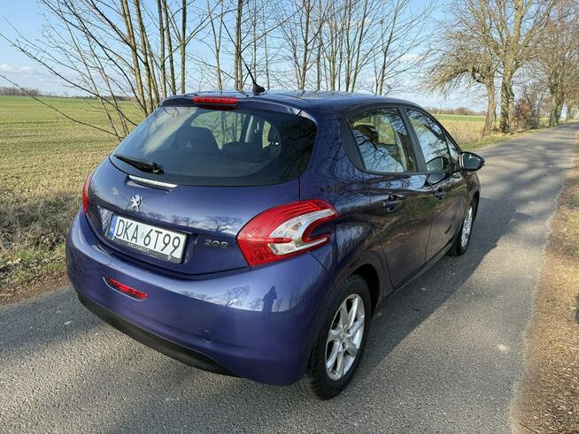 Peugeot 208 1.4 HDI  68KM 110tys.km. 4-cylindry facelift LED Zadbany Ocice - zdjęcie 4