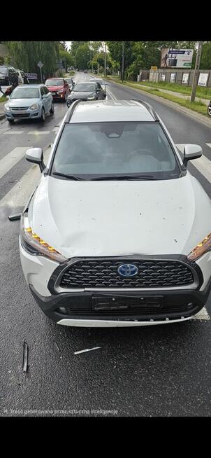 TOYOTA Corolla Cross STYLE 2.0 Hybrid 2022 Łódź - zdjęcie 11