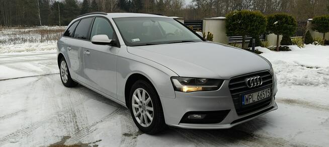 Audi A4 2.0TDI Lift Klimatronik Navi Alufelgi Parktronik Płock - zdjęcie 2