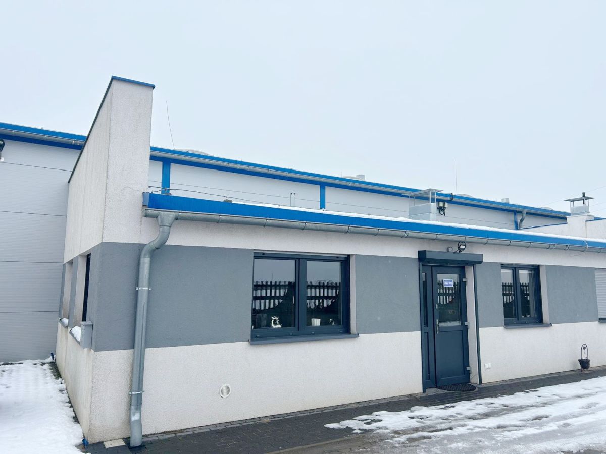 HALA z częścią socjalno-biurową i dużym PLACEM na Łubowo - zdjęcie 6