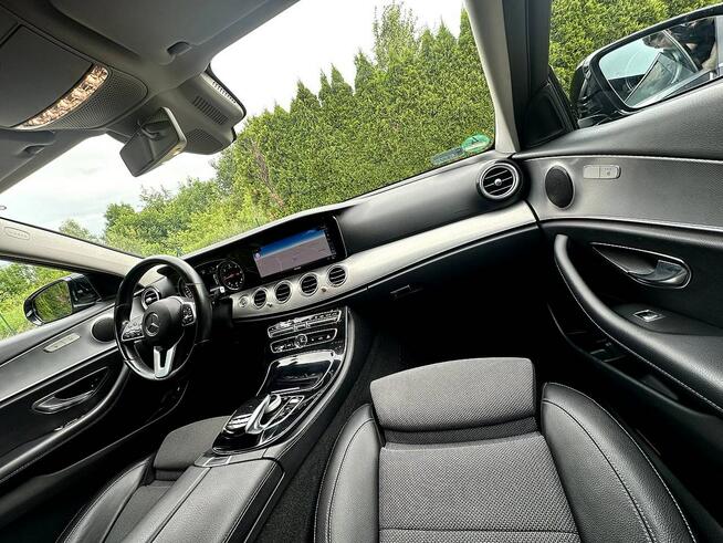 Mercedes-Benz E220d Kombi Avantgarde 194 KM VAT 23% Bardzo Ładny Stan Wrocław - zdjęcie 8