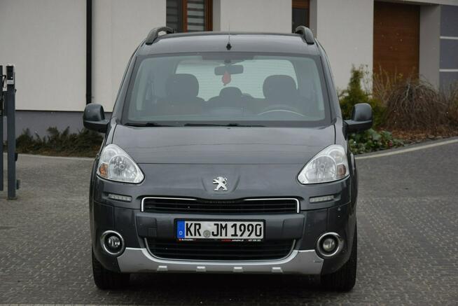 Peugeot Partner 1.6HDI 2013r/ Klima/ Led/ Hak/ 5-Osobowy/ Sprowadzony Majdan Sieniawski - zdjęcie 2