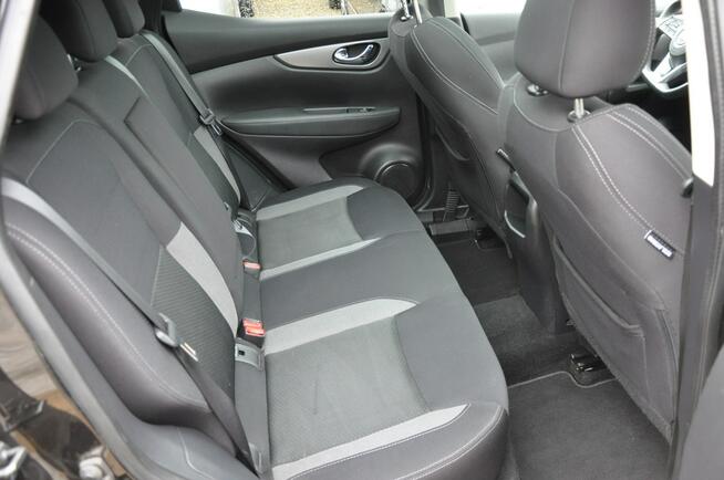 Nissan Qashqai 1.3T 160KM Automat LED Kamera 360 Navi Panorama Dąbrowa Górnicza - zdjęcie 11
