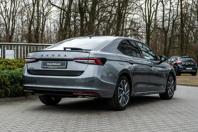 Škoda Superb Sportline 2.0 TSI 204 KM DSG DEMO Łódź - zdjęcie 8