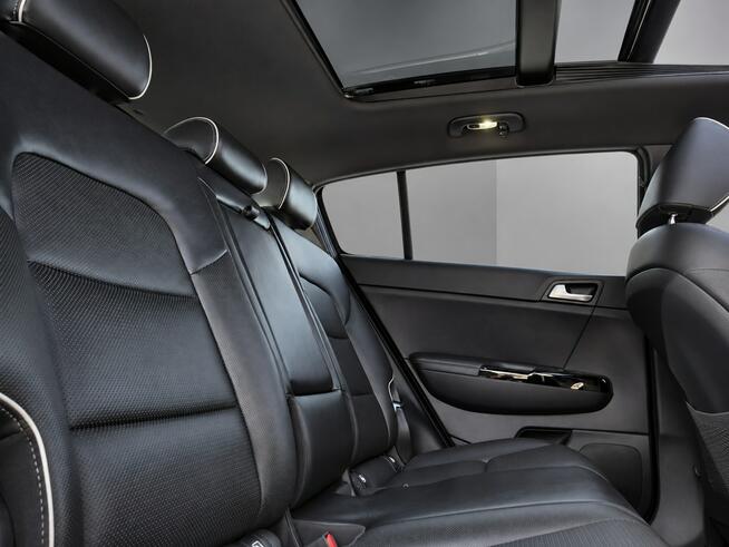 Kia Sportage 1.7 CRDI GT-Line / Panorama / Bezwypadkowy / ZADBANY Skępe - zdjęcie 9