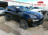 Porsche Cayenne 2017, 3.6L, 4x4, porysowany lakier