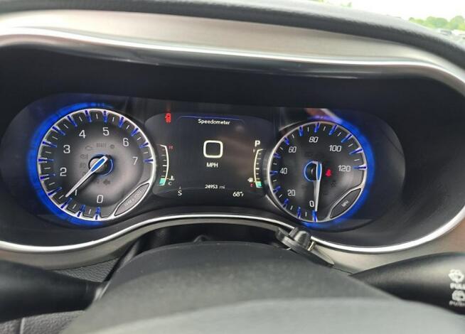 Chrysler Pacifica PINNACLE / AWD / BENZYNA / niski przebieg Tarnów - zdjęcie 9