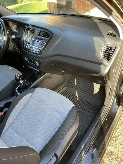 Hyundai i20 Stróżówka - zdjęcie 9