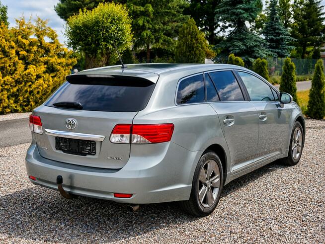 Toyota Avensis Sadlno - zdjęcie 6