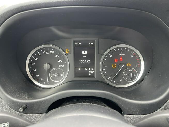Mercedes Vito HAK Tourer Long Automat Podgrzewanie Webasto 8 os. Gliwice - zdjęcie 8
