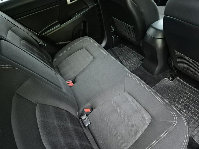 Kia Sportage 1.6 benzyna kamera Biała Perła Drelów - zdjęcie 9