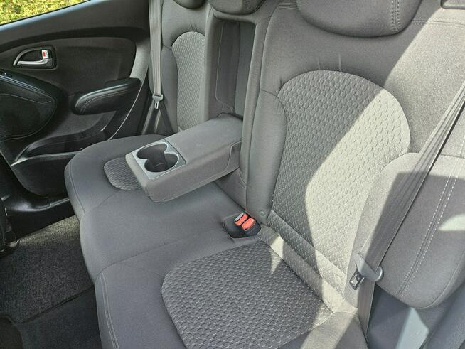 Hyundai ix35 Klimatyzacja / 6 biegów / Komputer / 2 kpl. kół Ruda Śląska - zdjęcie 10