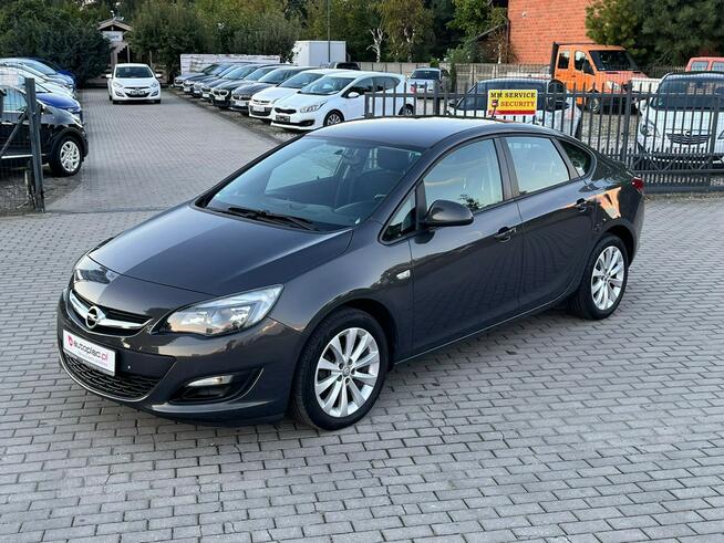 Opel Astra *Benzyna*Sedan*Gwarancja* Zduńska Wola - zdjęcie 8