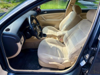 VW Passat Kombi 1.9 TDI 2003 - duży serwis / KOLOR / WNĘTRZE Legionowo - zdjęcie 11
