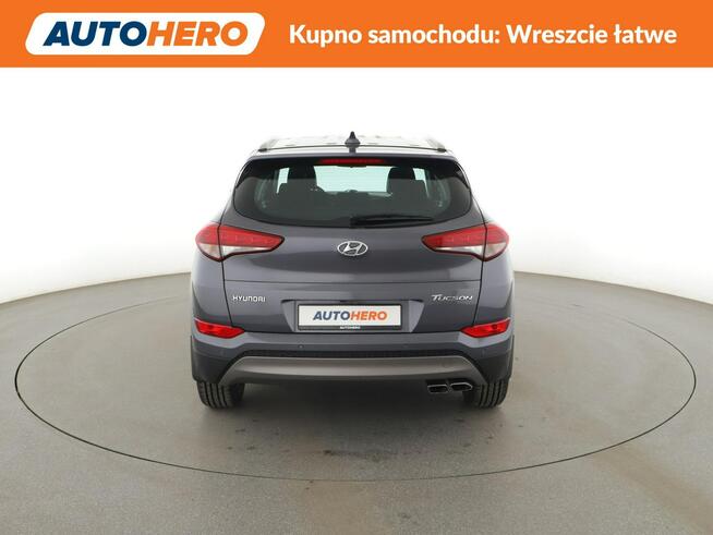 Hyundai Tucson auto klima navi pdc kamera grzane fotele Warszawa - zdjęcie 6