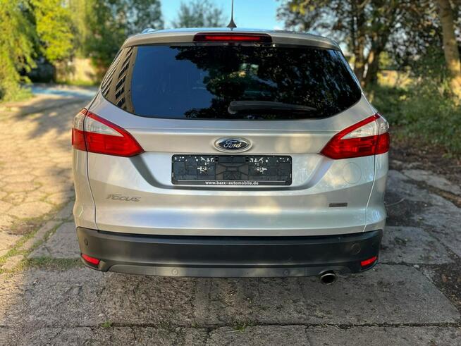 Ford Focus 1.6i Titanium Stargard - zdjęcie 8