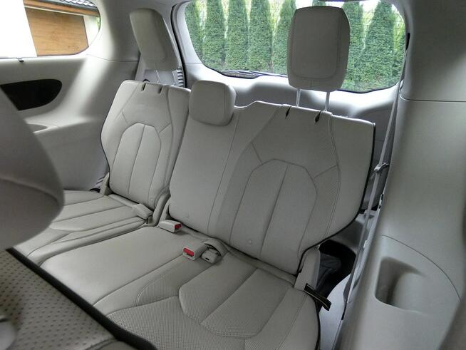 Chrysler Pacifica Szydłowo - zdjęcie 10