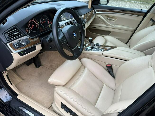 530D Komforty Dociągi Radar Rolety Kamera CarPlay Bogata Wersja Końskie - zdjęcie 10