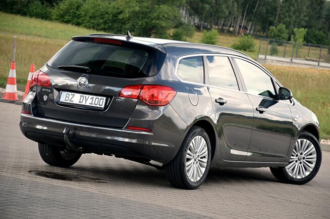 Opel Astra 1,7CDTI*130KM*LED*Xenon*Navi*Parktronic*Niemcy Ostrów Mazowiecka - zdjęcie 9