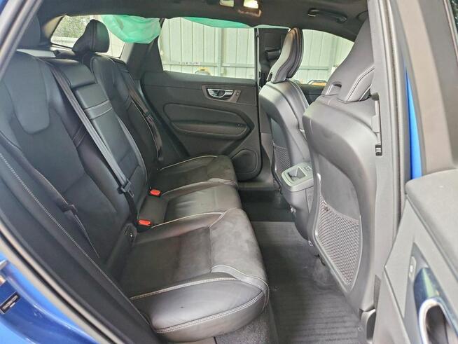 Volvo XC 60 R-DESIGN / AWD / T6 / niski przebieg Warszawa - zdjęcie 10