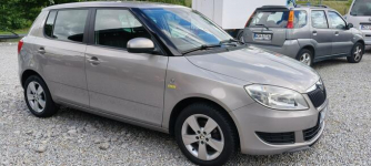 Škoda Fabia Bardzo zadbana po liftingu. Ekonomiczna . Polecam Stare Budy - zdjęcie 9