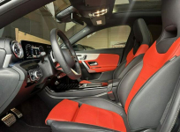 Mercedes CLA 220 4MATIC, AMG Premium Plus, rabat 76 410 zł Warszawa - zdjęcie 11