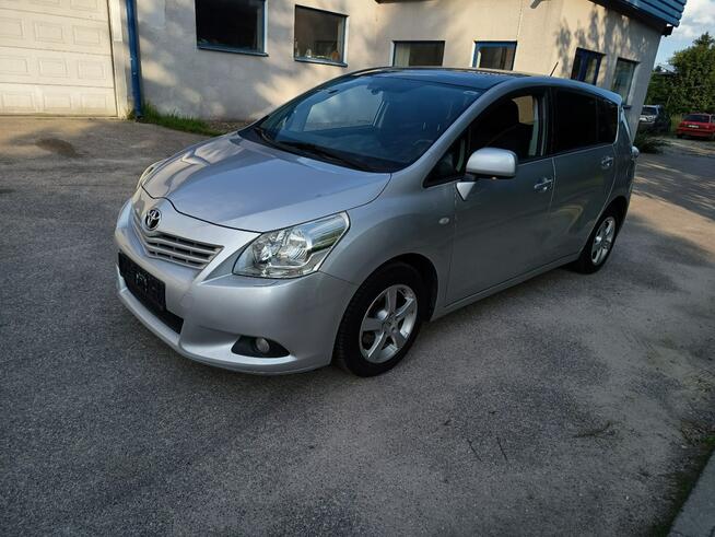 Toyota Verso EXECUTIVE. ksenon, panorama, kamera, 7 osób Janów Lubelski - zdjęcie 2