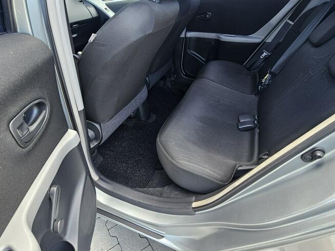 Toyota Yaris Stan bdb Org szyby Zapraszam Rybnik - zdjęcie 10
