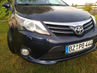 Toyota Avensis 2.0 D-4D Premium Wałcz - zdjęcie 9