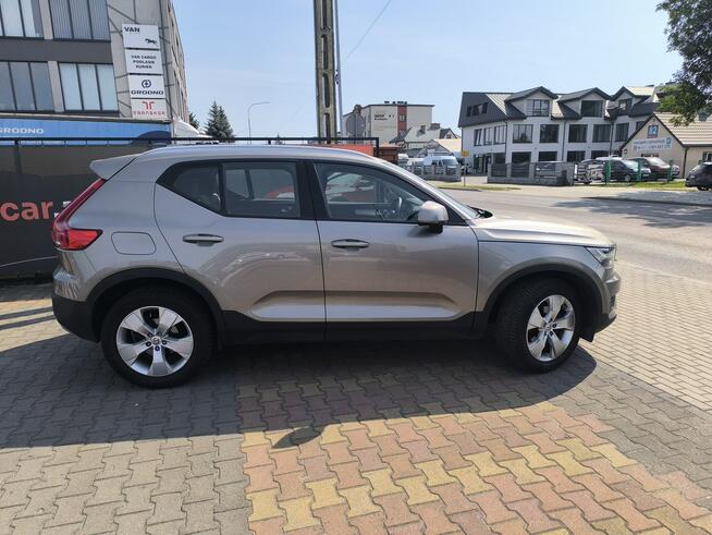 Volvo XC 40 1.5 Turbo 163KM Automat Kamera Navi Panorama Łuków - zdjęcie 3