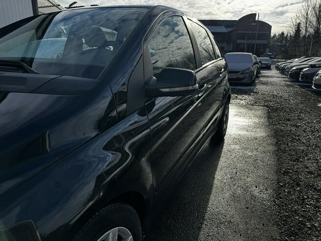 Mercedes-Benz B180 automat uszkodzony Gdów - zdjęcie 2