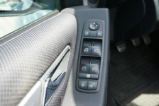 Mercedes B 180 polski salon Opole - zdjęcie 9
