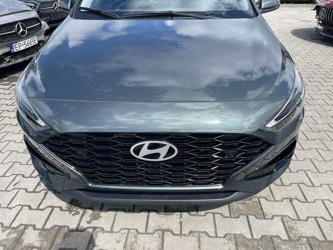 Hyundai i30 mHEV Skóra Kamera Podgrzewanie Klimatronik Gliwice - zdjęcie 3
