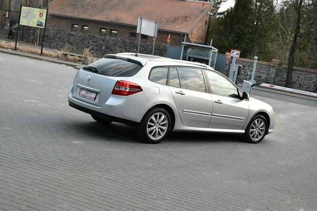 Renault Laguna 2.0 16v 140KM 2009r. TEMPOMAT Alufelgi NAVi Polecam Kampinos - zdjęcie 3