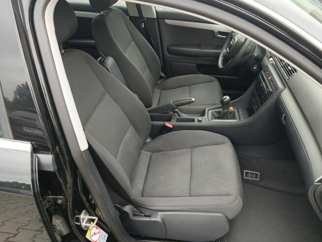 Audi A4 1.6MPI klimatronik alufelgi elektryka stan BDB Gryfino - zdjęcie 12