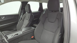 Volvo XC 60 B4 B Momentum aut  ! Z Polskiego Salonu ! Faktura Vat ! Warszawa - zdjęcie 11