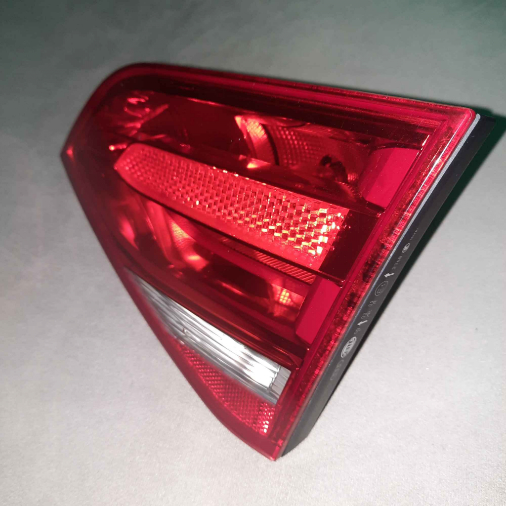 Oryginalna lampa (lewy tył) Audi A4 B8 (Sedan) Jaworzno - zdjęcie 8