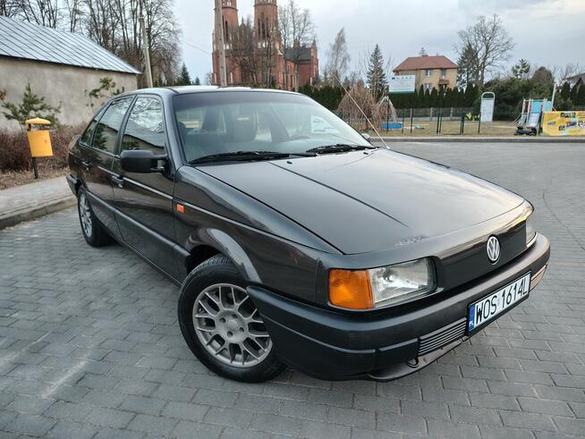 1990 Volkswagen passat b3 1.8 *klasyk* Ostrołęka - zdjęcie 1