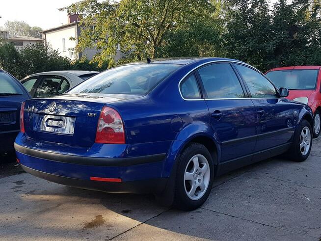 Volkswagen Passat 30tys.km.UNIKATkrajowy1-właścicielSERWISOWANY Skawina - zdjęcie 2