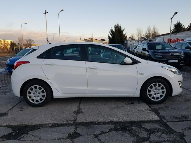 Hyundai i30 1,4 Benzyna Klima Zarejestrowany Gwarancja Włocławek - zdjęcie 4