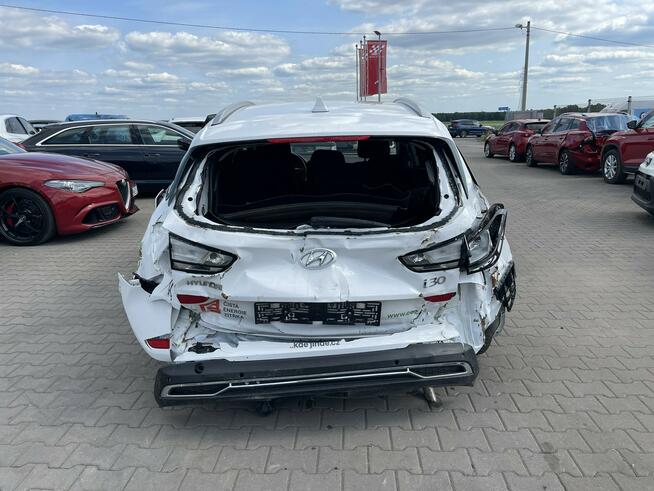 Hyundai i30 Podgrzewanie Klimatronik Kamera LED Gliwice - zdjęcie 3