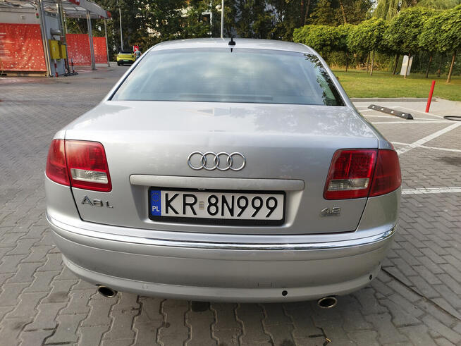 Audi A8 D3 Sedan/Limuzyna benzyna+LPG automat Kraków - zdjęcie 4