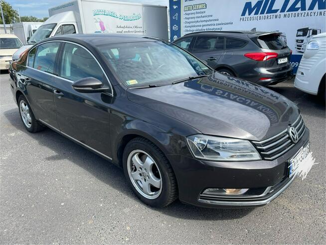 Passat 2.0TDI - 140KM Bogate wyposażenie Automat Highline Model 2011 Syców - zdjęcie 2