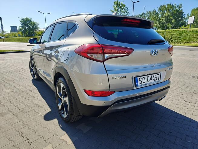 HYUNDAI TUCSON 2.0 CRDI GO! 4WD ZADBANY  RODZINNY SUV Sosnowiec - zdjęcie 4