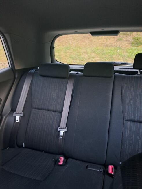 Toyota Auris 1.33 VVT-i 2009 Kraków - zdjęcie 10