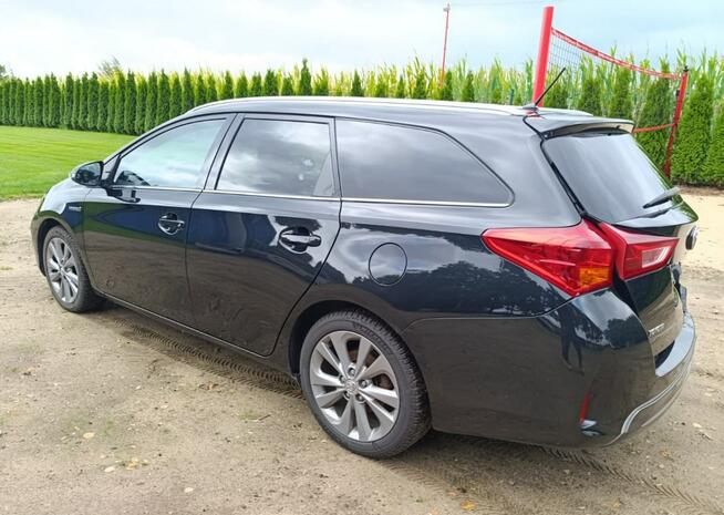 Toyota Auris 1.8 Hybrid Pleszew - zdjęcie 9